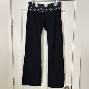 Lululemon reversible leggings. Size 8